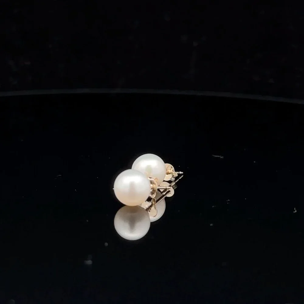 14K Gold Stud Earrings Freshwater Pearl 6.5mm - Picture 2 of 5